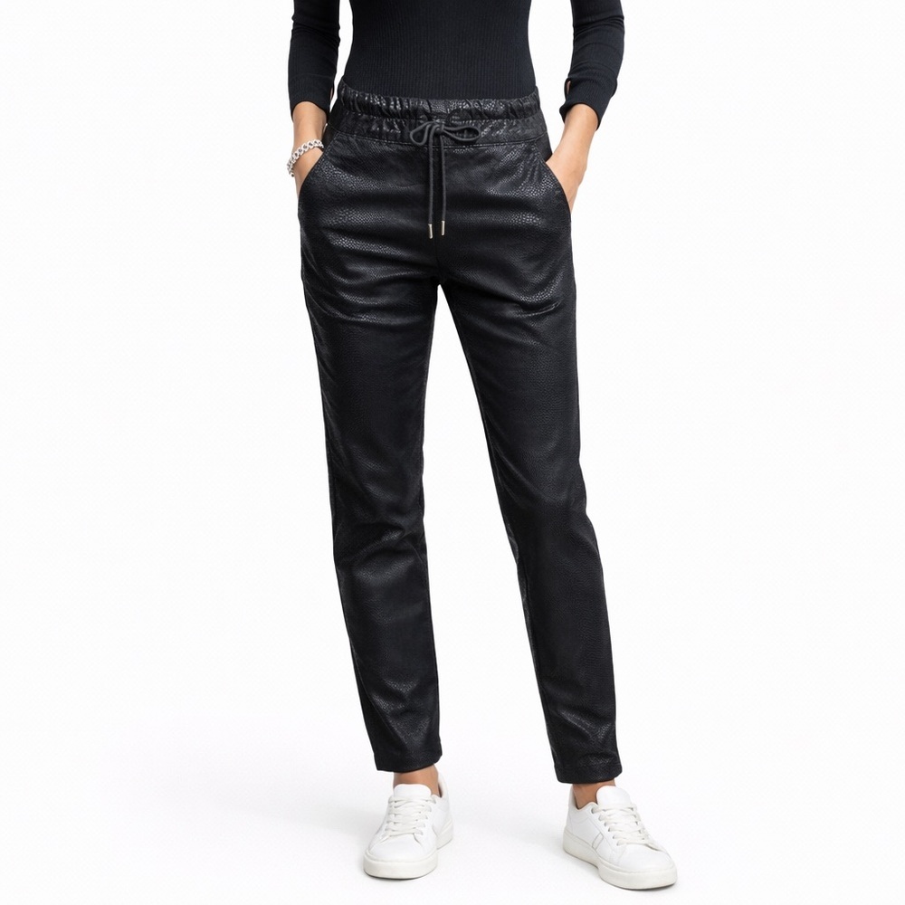 Bevy Flog 30 Shely Pant in Black Snake elastic 0023 straight leg Shelly